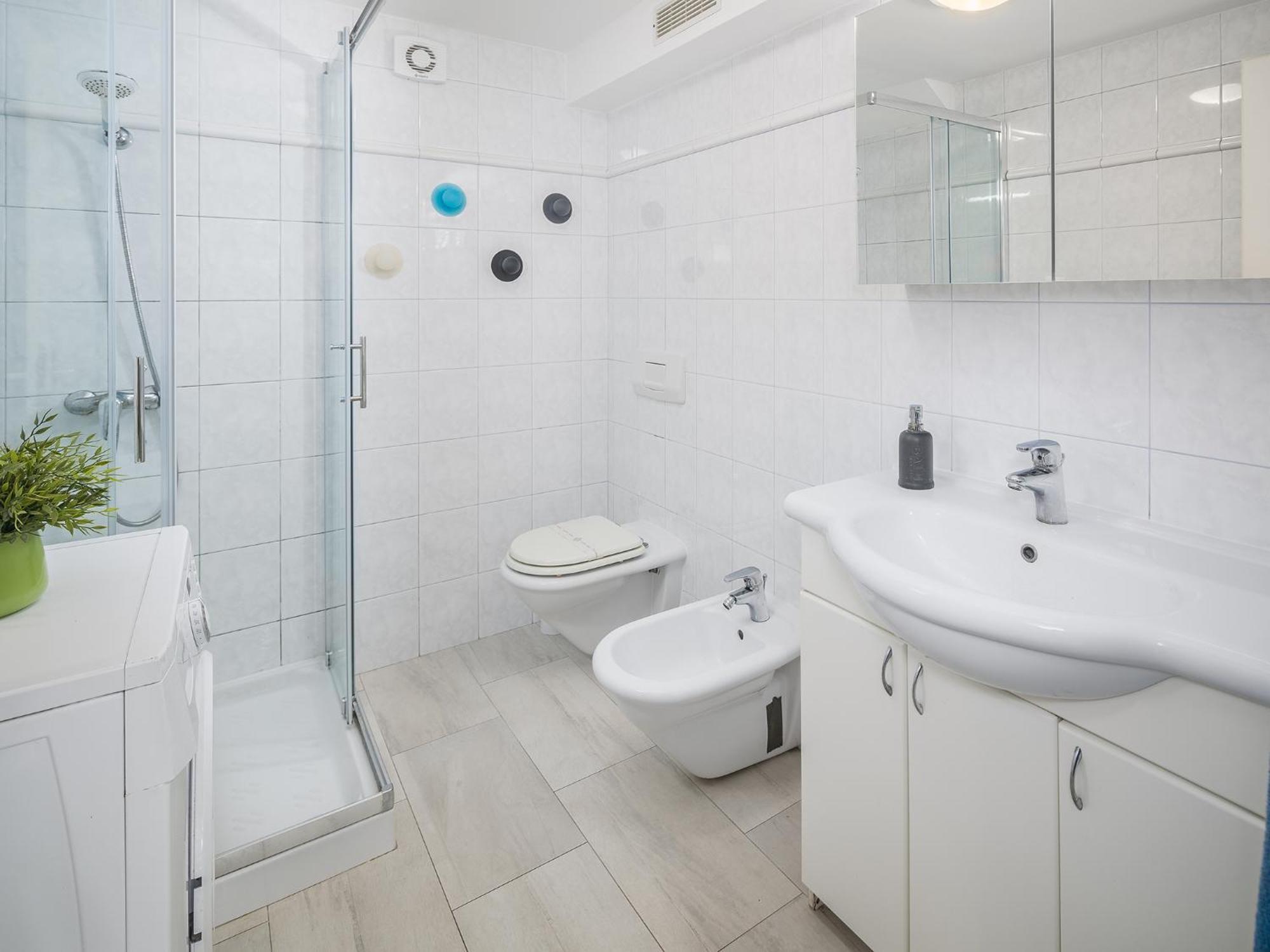 Apartment Aida *
